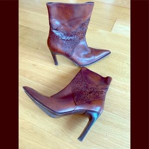 these boots are meant for showing 🔥🔥🔥